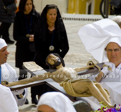 Processione dei Misteri di San Michele - Congregazione Mariana degli Artieri di Cagliari - Immagini di Sandrina Pireddu e Giovanna Usala