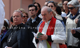 Padre Enrico - Processione dei Misteri di San Michele - Congregazione Mariana degli Artieri di Cagliari - Immagini di Sandrina Pireddu e Giovanna Usala